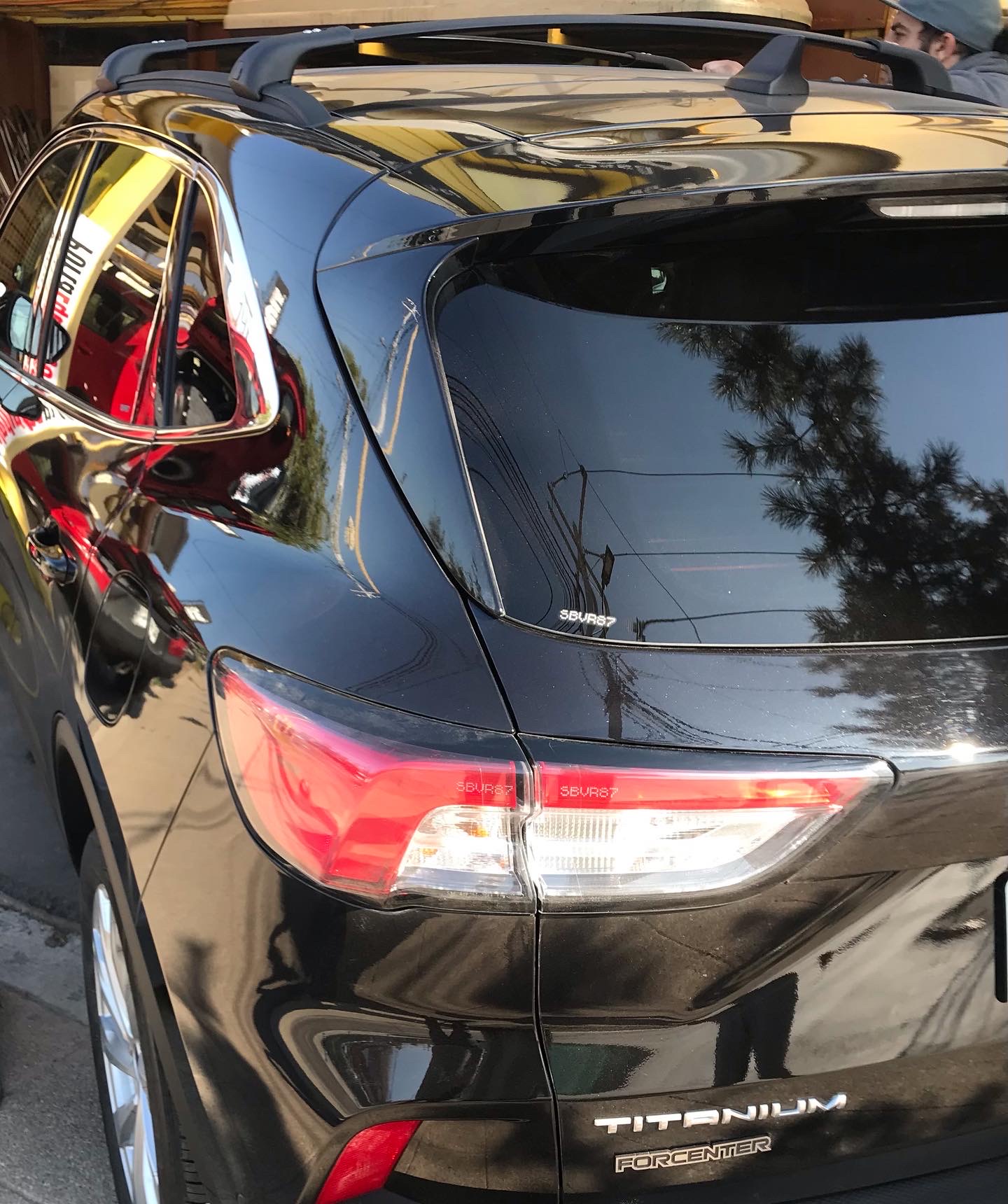 Barras OEM Transversales Ford Escape 2020 adelante SUNSIG