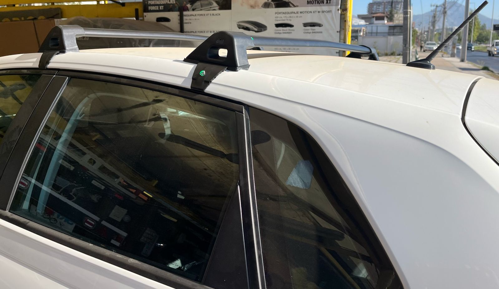 Vista lateral del producto #2