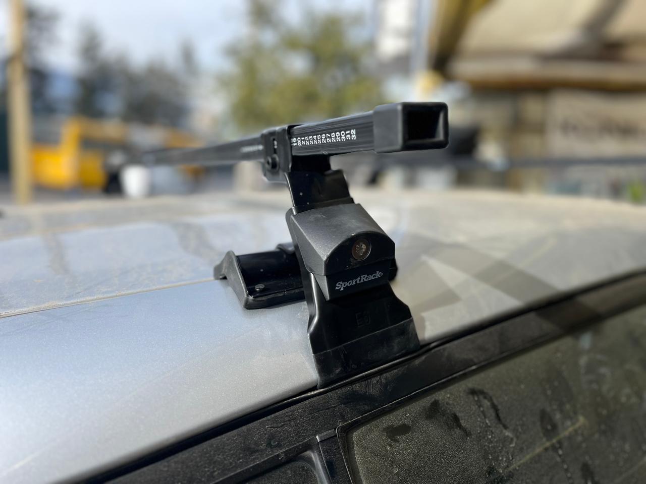 Barras Portaequipajes Toyota Yaris  SportRack 64R1010