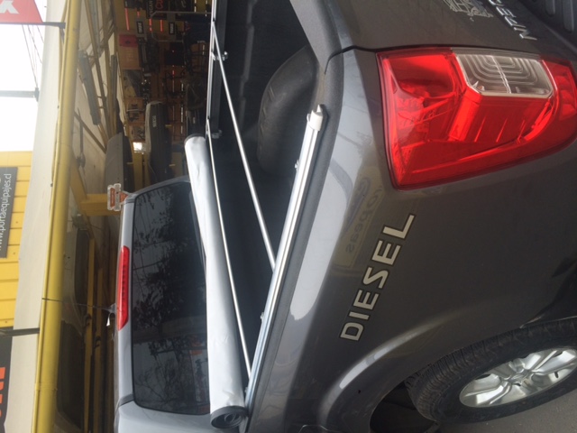 Lona Maritima Nissan NP300 D/C - Tapevel